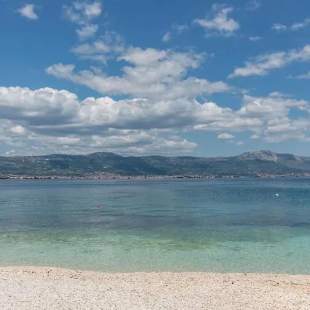 In Arbanija With Sea View, Terrace, Air Conditioning, Wifi 5139-1 Διαμέρισμα Τρογκίρ