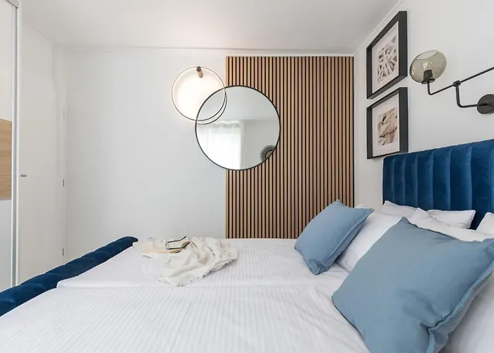 In Arbanija With Sea View, Terrace, Air Conditioning, Wifi 5139-1