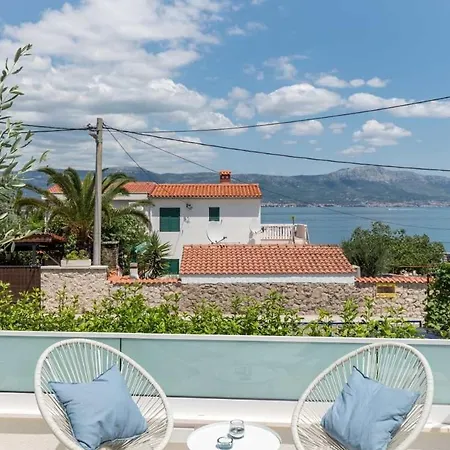 In Arbanija With Sea View, Terrace, Air Conditioning, Wifi 5139-1 Apartment